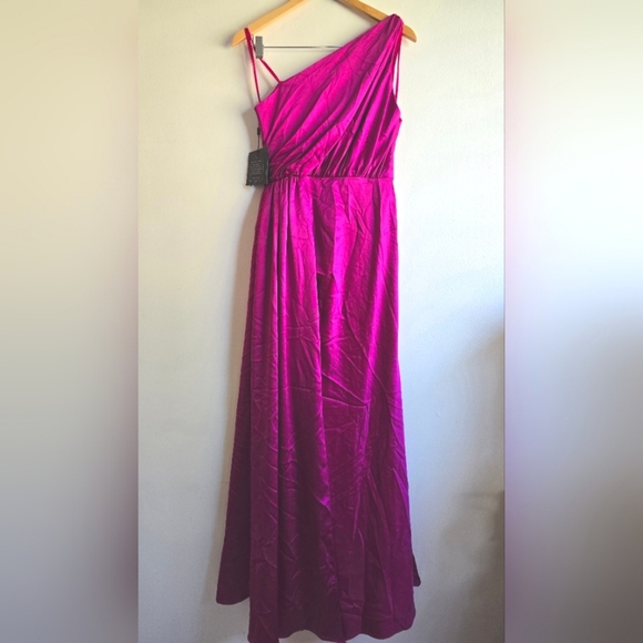 Ieena for Mac Duggal, Gathered One Shoulder Satin Faux Wrap Gown,Berry, 4 -NEW! - Picture 7 of 12